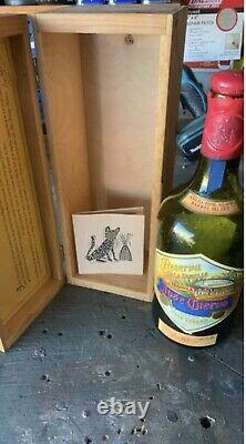 1995 Jose Cuervo Reserva De la Familia Tequila Box and bottle
