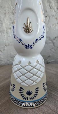 1 Empty Clase Azul Añejo 750 ML, Tequila Signed Bottle
