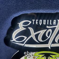 Awesome Exotico Tequila Light Up Led Skull Sign 23 X 14