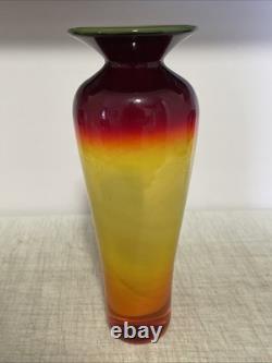 Blenko Glass Tequila Sunrise Tangerine Vase 10 1/8 Excellent Cindition