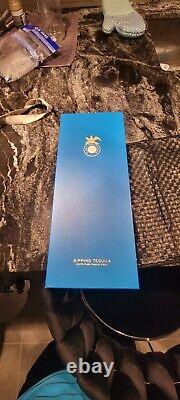 Casa Dragones Limited Edition Joven Tequila Bottle, Booklet & Box 2022 Glass Top