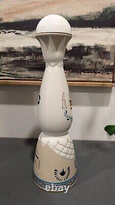 Clase Azul Anejo EMPTY Hand Made Pottery 750 ml Decanter