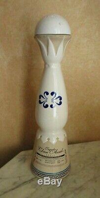 Clase Azul Anejo TEQUILA HAND CRAFTED POTTERY 750ml DECANTER EMPTY 15 1/2