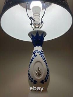 Clase Azul Reposado Tequila Lamp