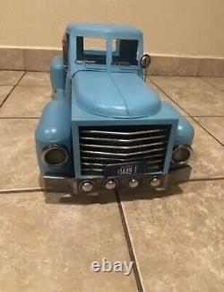 DON JULIO TEQUILA 1942 BLUE PICKUP TRUCK Collectible item
