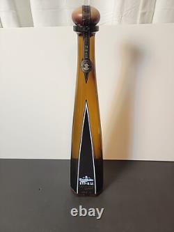 Don Julio 1942 Añejo Tequila SE MAGNUM 1.75 L With Cork, Empty Bottle Luminous
