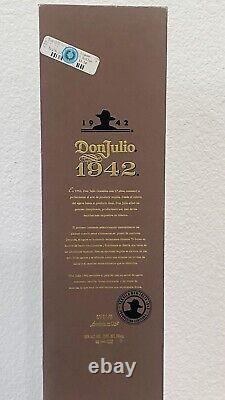 Don Julio 1942 Tequila box, Empty Bottle with Cork