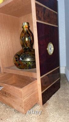 EMPTY Asombroso Vintage Extra Añejo Tequila Rare Reserve with display box