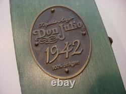 EXCELENTE¡ COFFIN Don Julio 1942 Blue Label Wooden Box Tequila w Bottle Empty