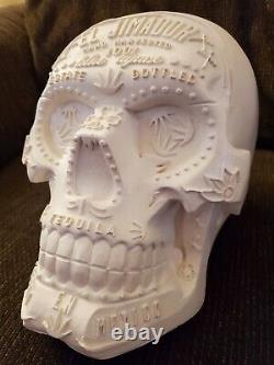 El Jimador Tequila Large Skull Advertising Rare Day of the Dead Mexico Bar Decor