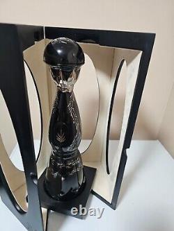 Empty Clase Azul Ultra Ultral Top Shelf Tequila Bottle Black 750 ML WITH Box