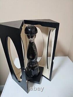 Empty Clase Azul Ultra Ultral Top Shelf Tequila Bottle Black 750 ML WITH Box