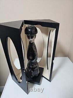 Empty Clase Azul Ultra Ultral Top Shelf Tequila Bottle Black 750 ML WITH Box
