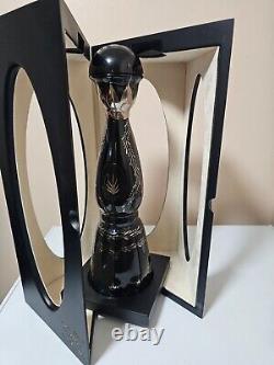 Empty Clase Azul Ultra Ultral Top Shelf Tequila Bottle Black 750 ML WITH Box
