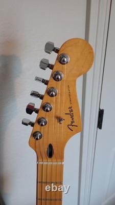 Fender Player Plus Stratocaster Tequila Sunrise + Hard Case