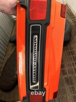 Harley Davidson Tour Pak Bottom 2012 FLHTCU Tequila Sunrise