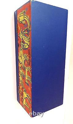 Jose Cuervo Coleccion 2002 Tequila Box 11 3/4x4 3/4 X4 Signed Design Luis Zarate