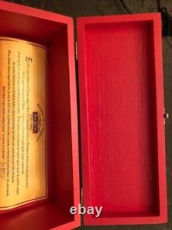 Jose Cuervo Reserva De La Familia Tequila 1999 Leonardo Gutierrez Wood Box Red