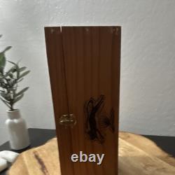 Jose Cuervo Reserva De La Familia Tequila Wood box 1995 Original empty Bottle