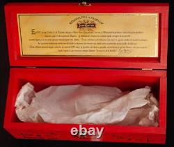 Jose Cuervo Tequila 1996 Wooden Box Manuel Velazquez Reserva Red ARTIST CARD