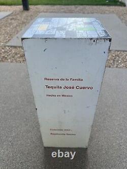 Jose Cuervo Tequila Reserva De Familia Box 2004 Raymundo Sesma 2.5L VERY RARE