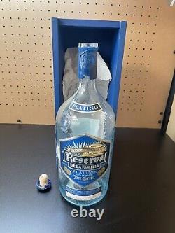 Jose Cuervo Tequila Reserva de La Familia Empty Bottle with BOX Clean Very Rare