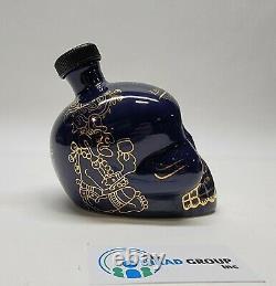 Kah Tequila Limited Edition Los Ultimos Dias 2012 Skull Bottle Blue / Gold withcap