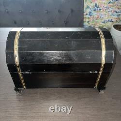 La Bufadora Tequila Mini Bar Treasure Chest Pistol Revolver Bottle 4 Shot Glass