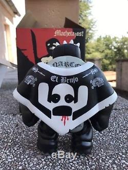 Muttpop Tequila El brujo Narco Satanico Kozik Limited Artoyz Lucha Libre