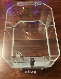 NEW Patron Tequila Display Case Acrylic 15 x 10.5 Lock & Key Bar Man Cave