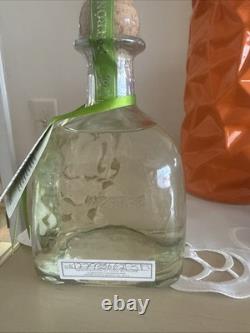 Patr'on Tequila Collaborated With Artist Smithe to Present Work Honoring Mexico