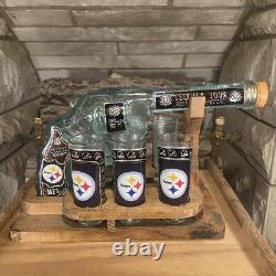 Pittsburgh Steelers Collectible Revolver Tequila Gun Bottle Stand 6 Shot Glasses
