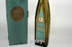 RARE Early DON JULIO 1942 Añejo Tequila Wooden 2 Hinge Coffin Box Bottle #7795
