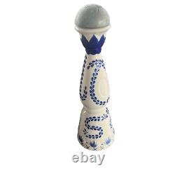 Rare CLASE AZUL Tequila Ceramic Liquor Bottle Hand Painted Silver Top 15 750ml