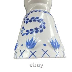 Rare CLASE AZUL Tequila Ceramic Liquor Bottle Hand Painted Silver Top 15 750ml