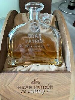 SUPER RARE WALNUT CASE GRAN PATRON BURDEOS TEQUILA With EMPTY BOTTLE +STOPPER