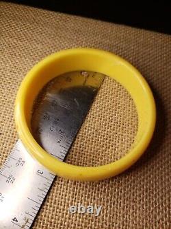 Set Of 3 Marbled Swirl Tequila Sunrise Bakelite Bracelets Yellow Coral Red Retro