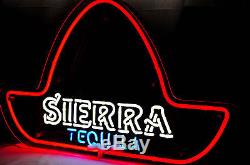 Sierra Tequila Neon Leuchtreklame, Leuchtwerbung Sombrero dreifarbig