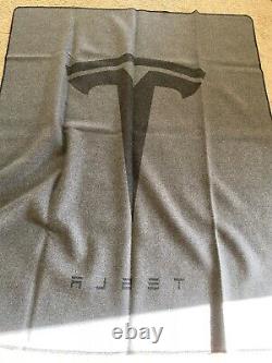 TESLA-BLANKET AUTHENTIC LIMITED NOT SOLD, RARE, LARGE, Merino Wool, ELON Tequila