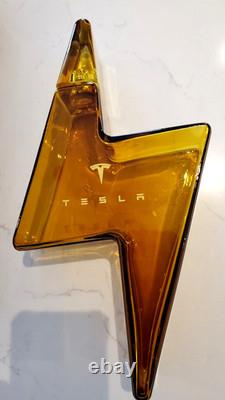 TESLA TEQUILA LIMITED EDITION EMPTY DECANTER (x2) ELON RARE COLLECTIBLE + BONUS