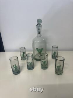 Tequila Decanter and Six Shot Glasses Cactus Inside Hand Blown. VS-3