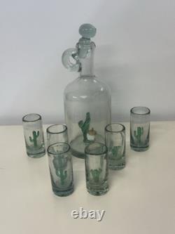 Tequila Decanter and Six Shot Glasses Cactus Inside Hand Blown. VS-3