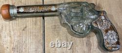 Very Cool Tequila Set Bar Stand, Gun Bottle + Shot Glass Mexican Tequila, Great