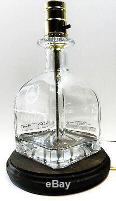 Very Rare GRAN PATRON TEQUILA Liquor Bottle TABLE LAMP Light with Wood Base