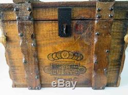 Vintage JOSE CUERVO Tequila Wooden Box / Crate