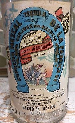 Vintage Pre 1970 Herradura Mezcal Supremo Tequila Liquor Bottle Horseshoe1000 ml