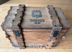 Vintage rustic wooden JOSE CUERVO Tequila box/rope handles