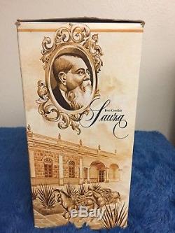 Vintage tequila sauza tres generaciones, box and bottle