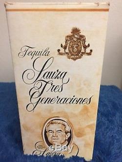 Vintage tequila sauza tres generaciones, box and bottle